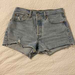 Levi’s 501 shorts.